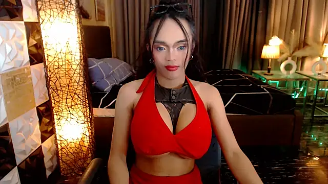 BigCockKharlaTS live sex cam