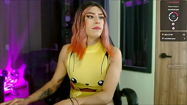 tevenwhiite live sex cam