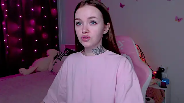 Naughty_Mable's cam snapshot