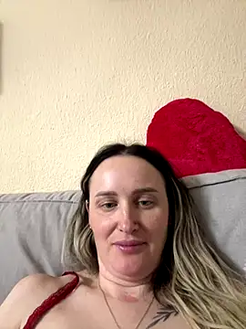 TomilaSi's cam snapshot