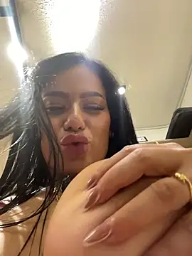 Miah_gomez_ live sex cam