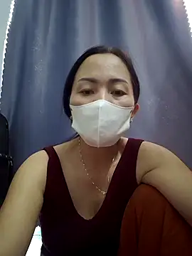 Baby-sexytits18's cam snapshot