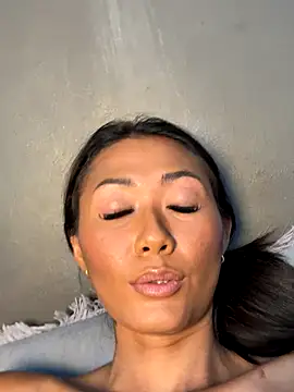 thai-dreamgirl live sex cam