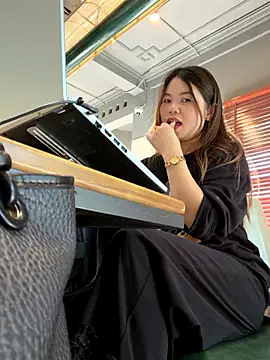 Emily_9xx's cam snapshot