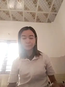 Sexy-ladyboobs20's cam snapshot