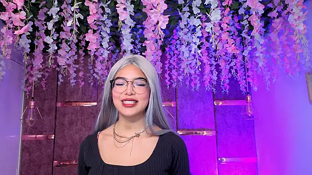 _ViolletteNoir_'s cam snapshot