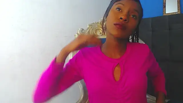 Aliis_Love's cam snapshot