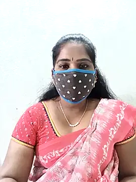 MaaliiiPonuTamil's cam snapshot