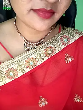 Rashmi_011's cam snapshot