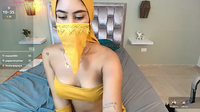 Natash_khalal's cam snapshot