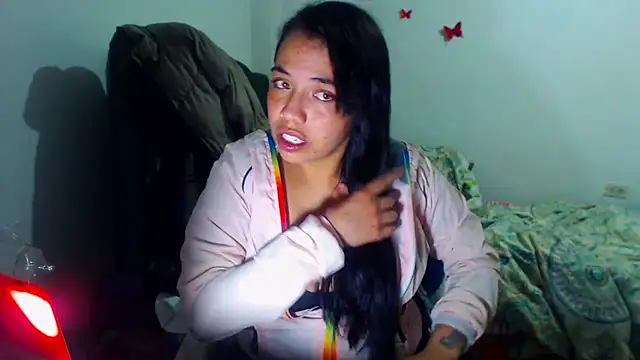 AmaraRoberts420's cam snapshot