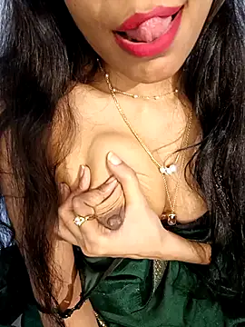 Angelic_Princess's cam snapshot