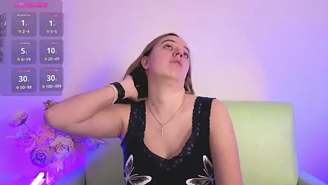 Sofia_Bushe's cam snapshot