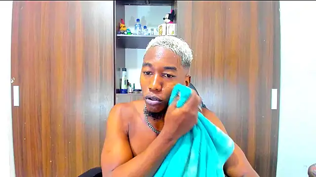 Dreamastercum_ live sex cam