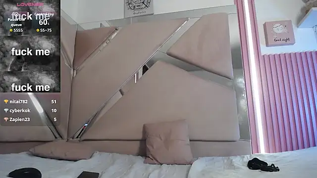 oblivionlove's cam snapshot