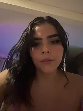 Chloemercury's cam snapshot