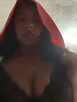 bamby_safre's cam snapshot