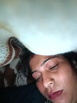 Bhawnahot99's cam snapshot