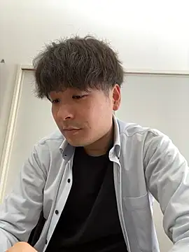 yuuki8910 live sex cam