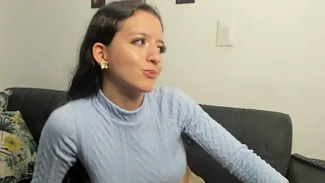 Violeta_Gracee's cam snapshot