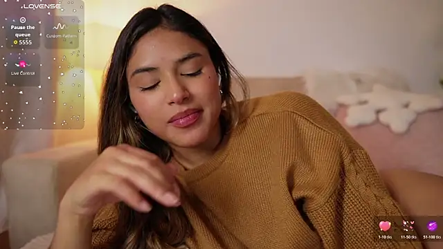 SaraParisi's cam snapshot