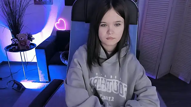 Elainebeness live sex cam