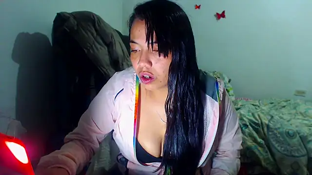 AmaraRoberts420's cam snapshot