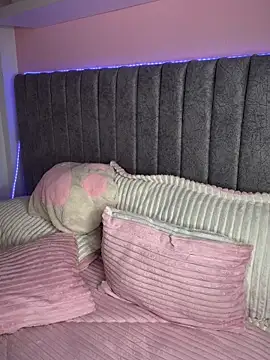 Emily_Cooper7's cam snapshot