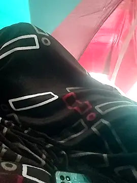 Koziekylie's cam snapshot