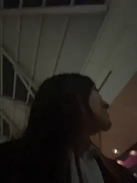 DaylaOficial's cam snapshot