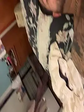 pabloandcarla's cam snapshot