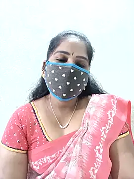 MaaliiiPonuTamil's cam snapshot