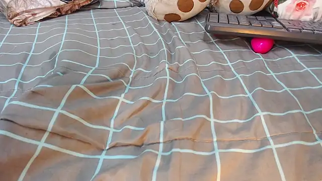 Madison_Copers's cam snapshot