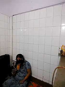 Amritanikhil1's cam snapshot