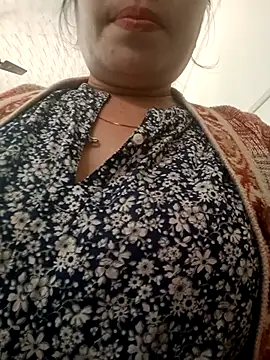 Reema_143 live sex cam