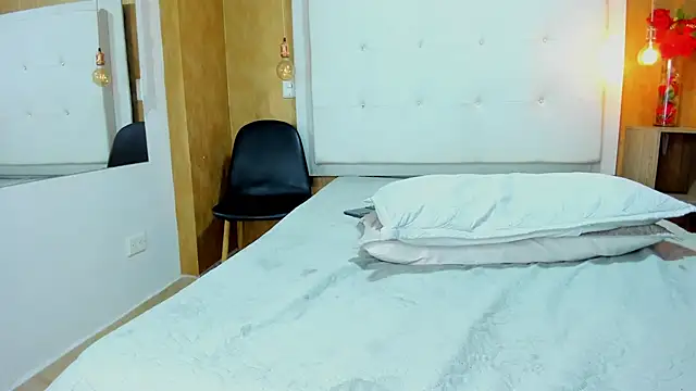 Milaspetite's cam snapshot