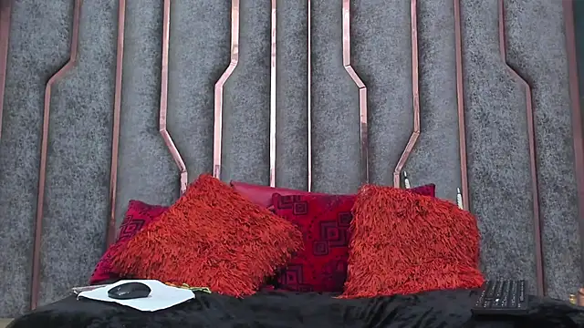 SienaFacchini's cam snapshot