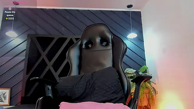 marco_garciia_ live sex cam