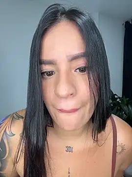 Emily_Kurth23's cam snapshot