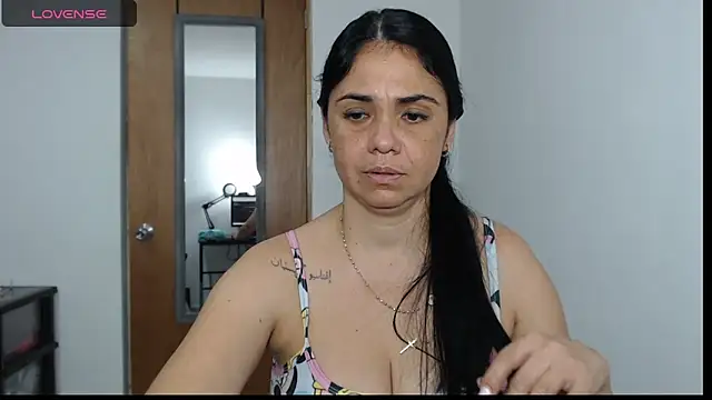 selena_ferri's cam snapshot