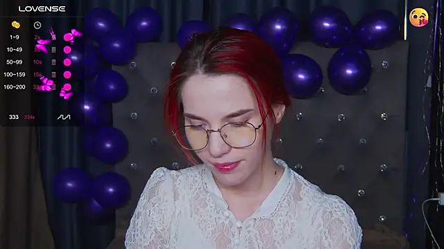 EmilyKents's cam snapshot