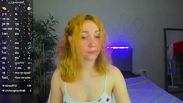 Luna_G0ld's cam snapshot