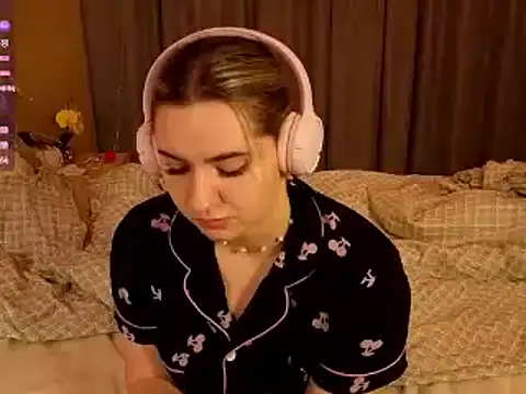 cutieblush's cam snapshot