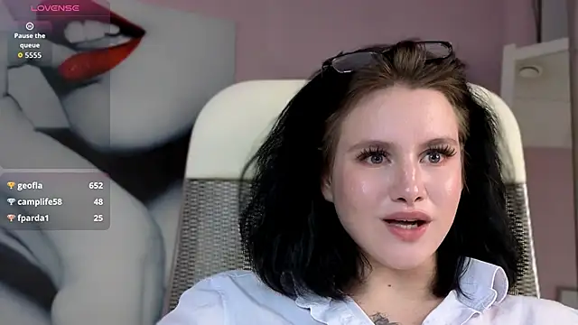 LANICROSS's cam snapshot