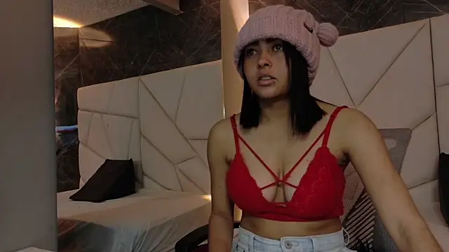 mia_violet8's cam snapshot