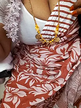 Tamil_Ammani's cam snapshot