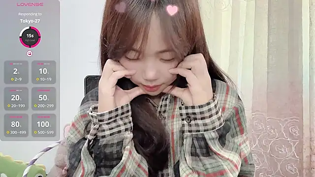 Lvy--v live sex cam