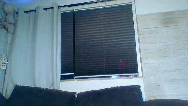 DevilsAngel13 live sex cam