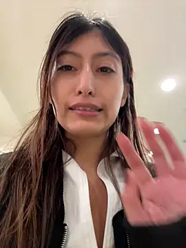 DaylaOficial live sex cam