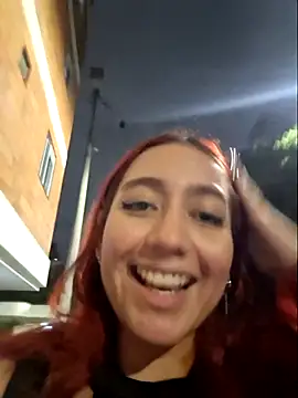 Eveeelyn25 live sex cam